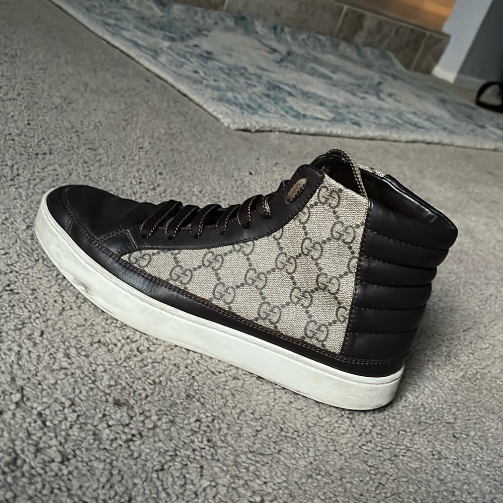 Man Gucci, leather shoes size 7.5